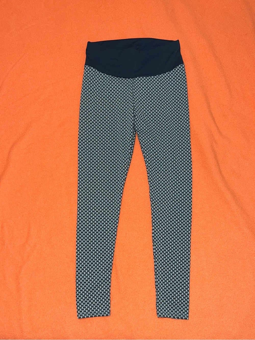 Grey Textured Scrunch Butt Athletic Leggings Fits XS-S Athleisure Activewear Gym